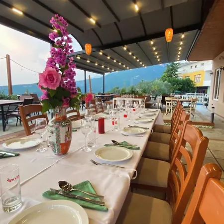 Rozmarine Hotel Pellumbas